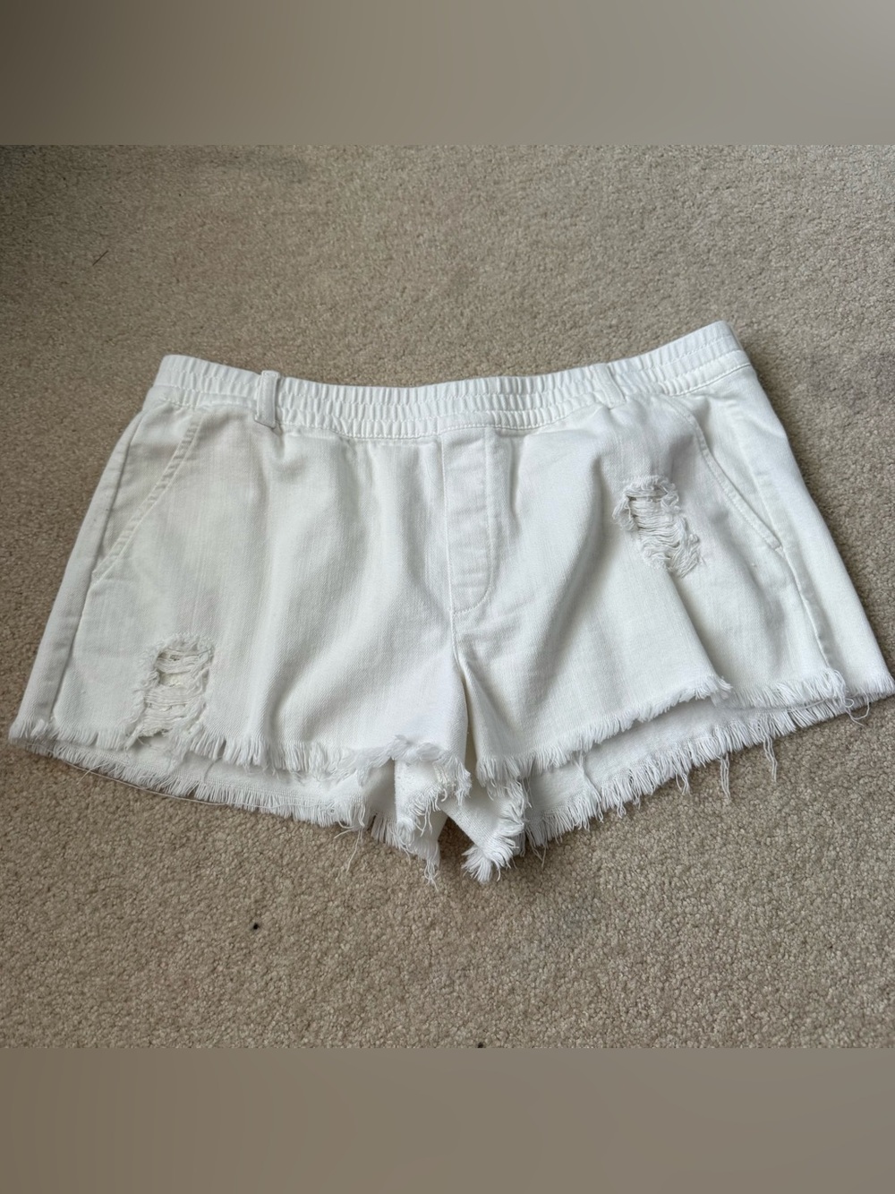 aerie White Distressed Frayed Hem Jean Shorts